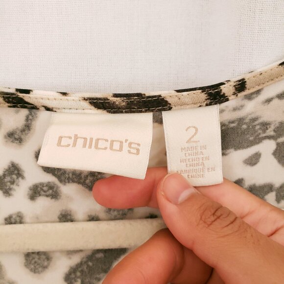 Chico's Beige Animal Leopard Print Short Sleeve Long Dress with Slits Size L (2) - Picture 4 of 10